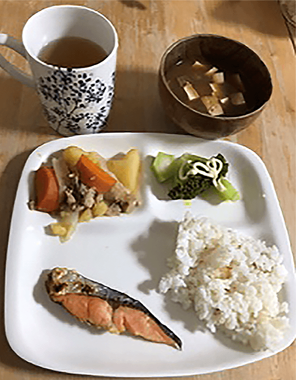 夕食