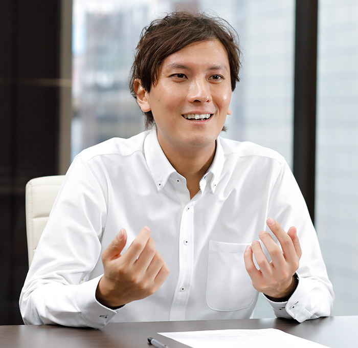 岸田 徹 さん